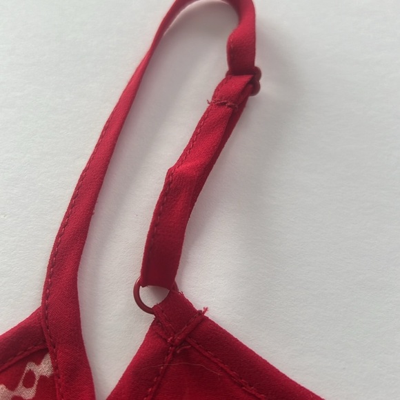 CAbi red cami top size small - Picture 6 of 8